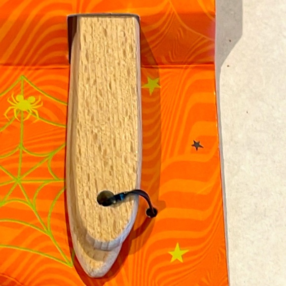 🎃DISNEY🎃2 PK MICKEY MOUSE SPATULA SET, 1 LRG/1 SM SPATULA W/ HANGER HOOK,NWT - Picture 7 of 7